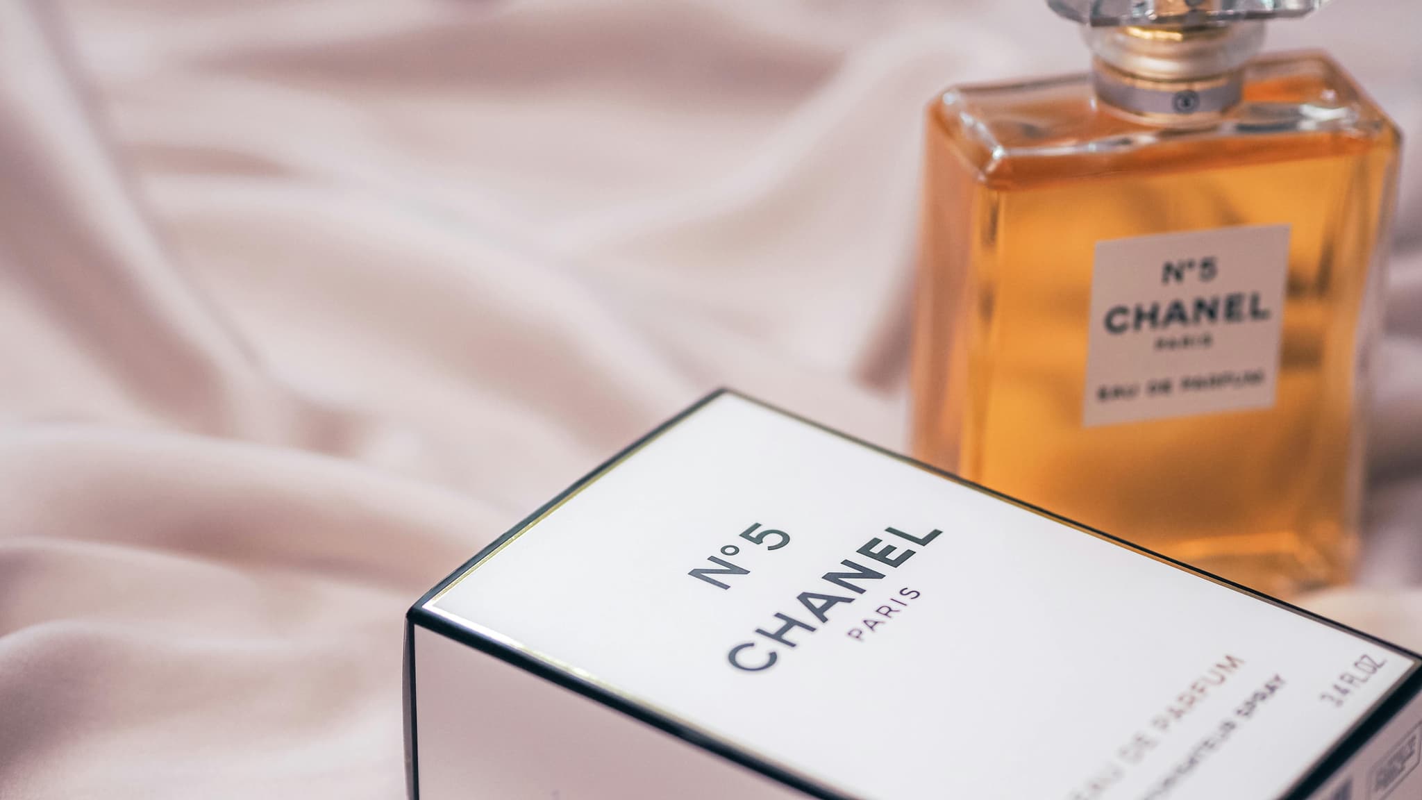 Khadlaj herenparfums: kracht en verfijning