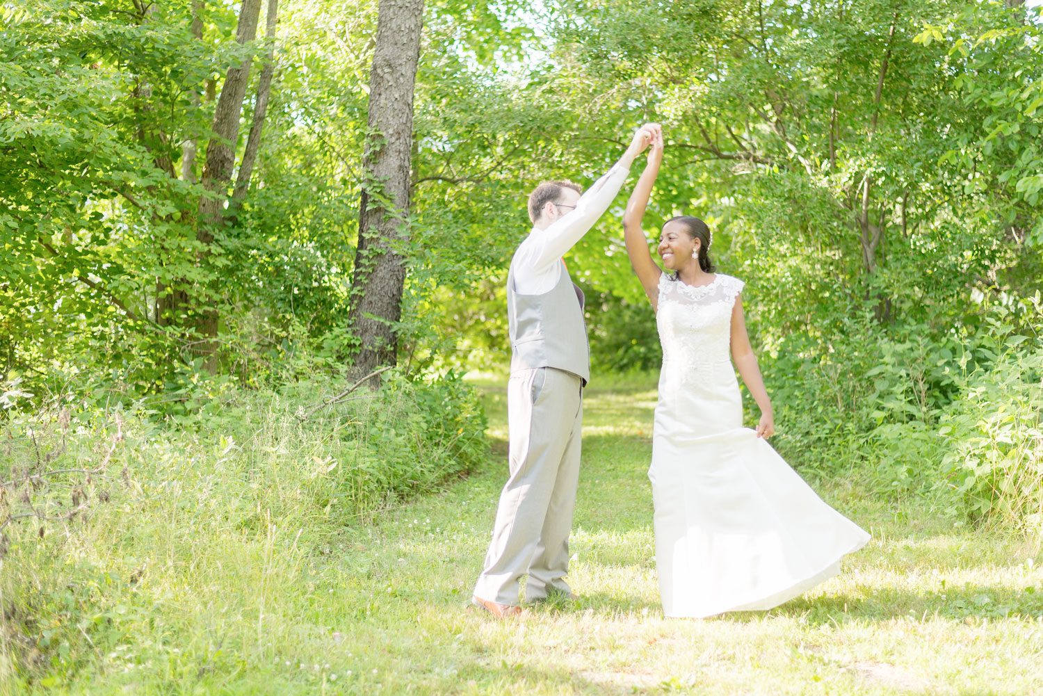Rizing Falcon Photography: Destination Photographer with a Timeless Editorial Look