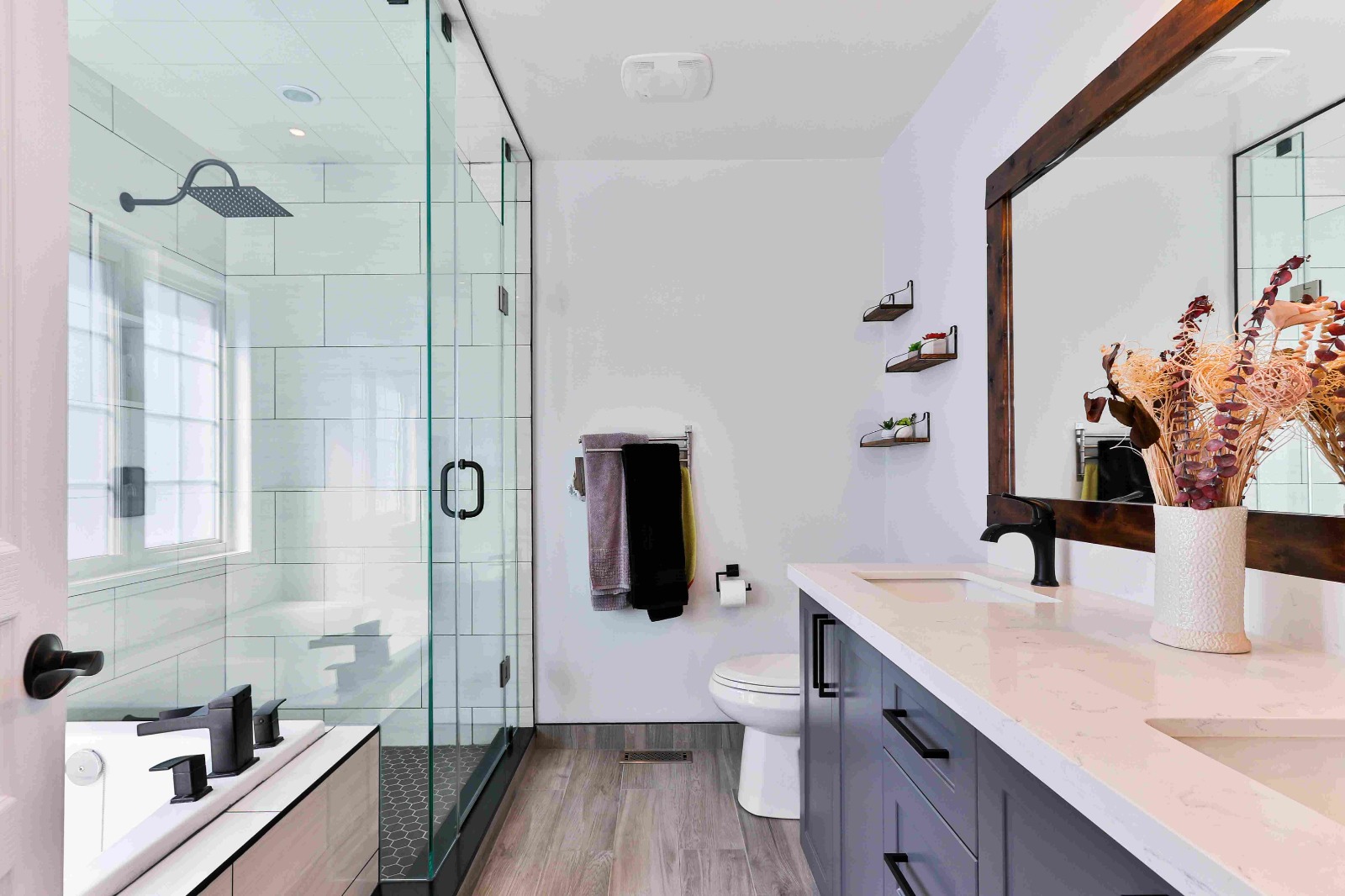 Elegant Showers AU: Transform Your Bathroom Effortlessly