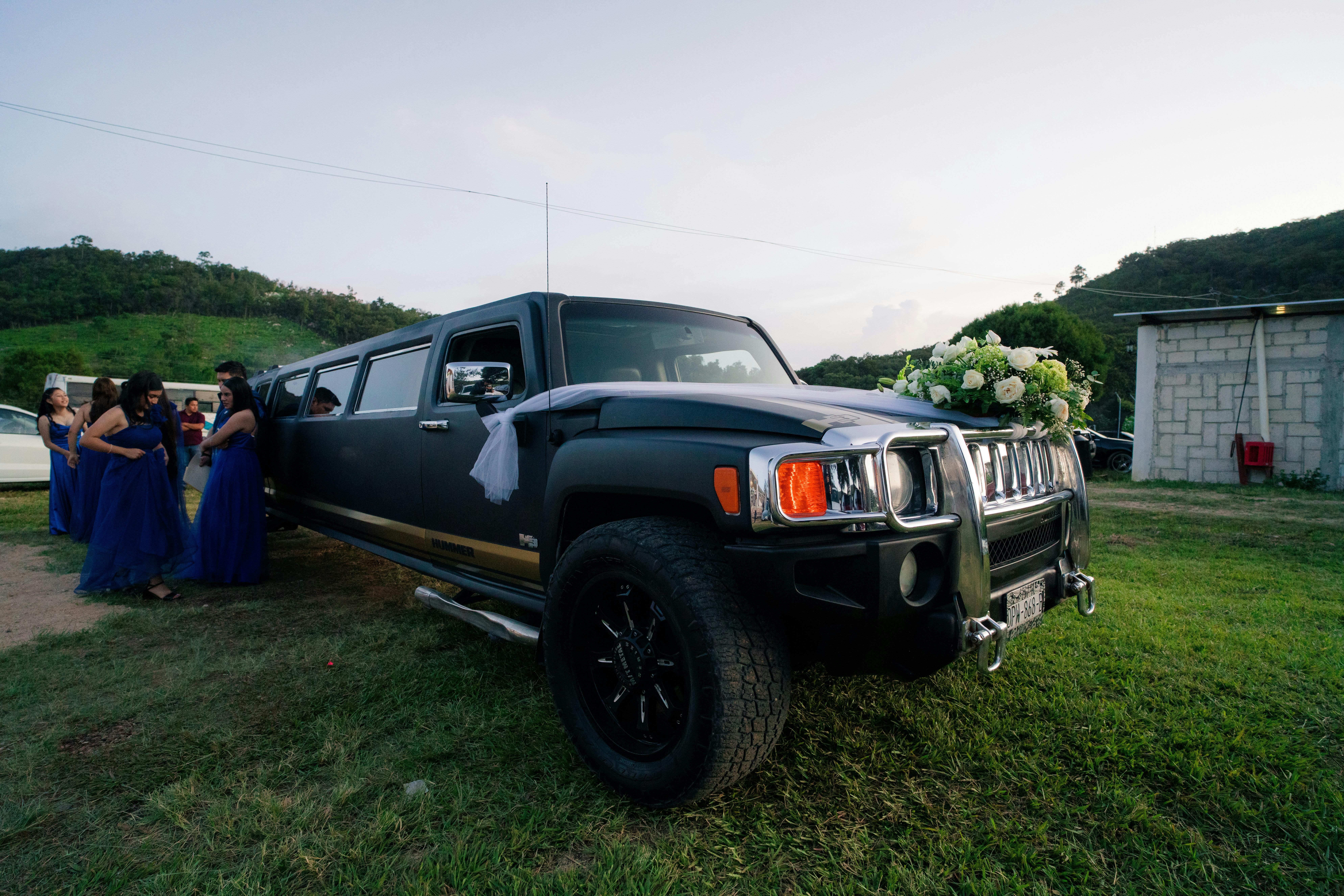 Miami Limousine Service for Luxury Transportation Across South Florida