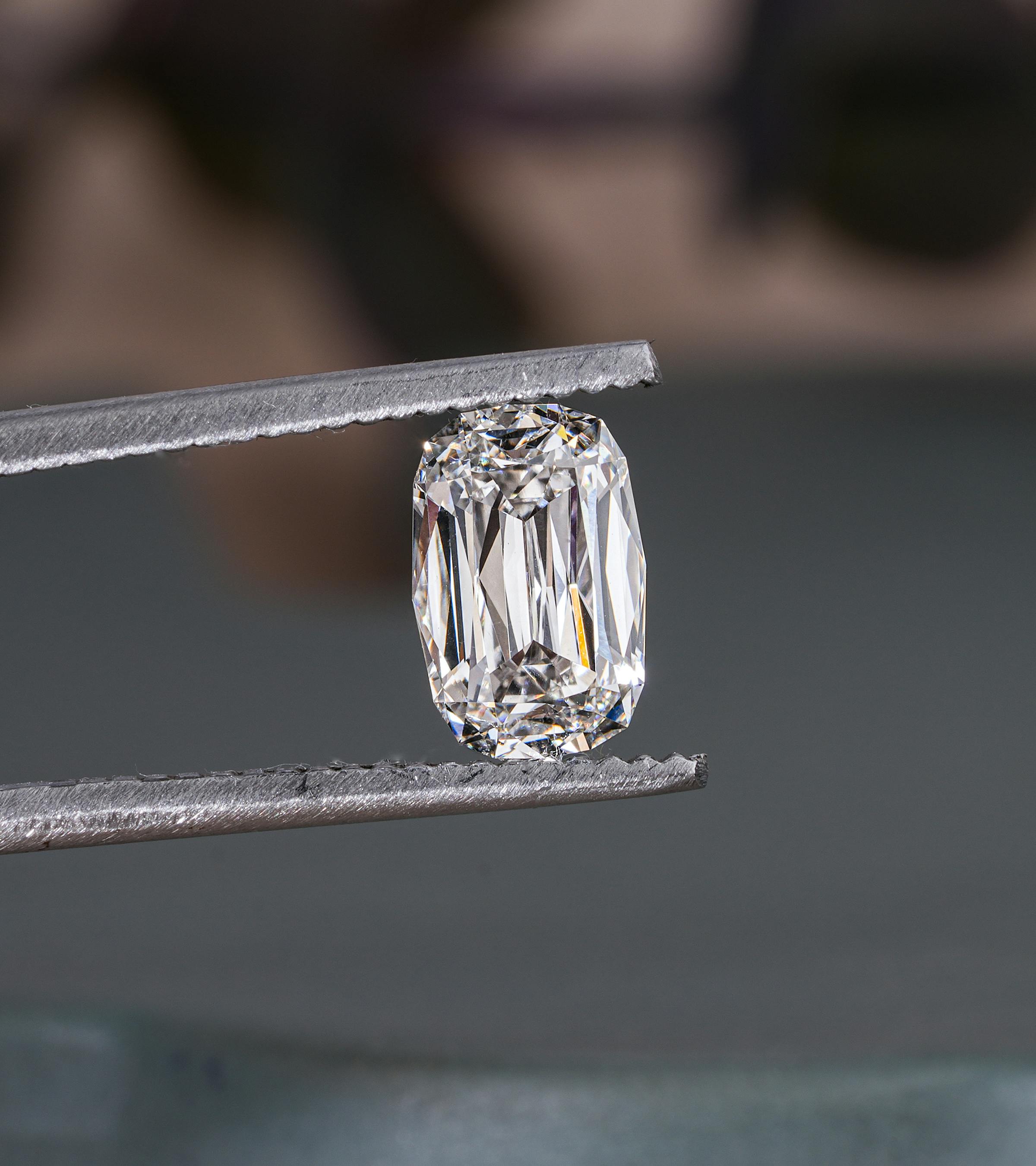 Affordable wedding rings with Elegant Diamond Options